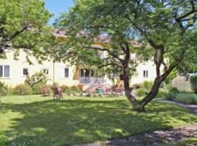 Slottshotellet Budget Accommodation